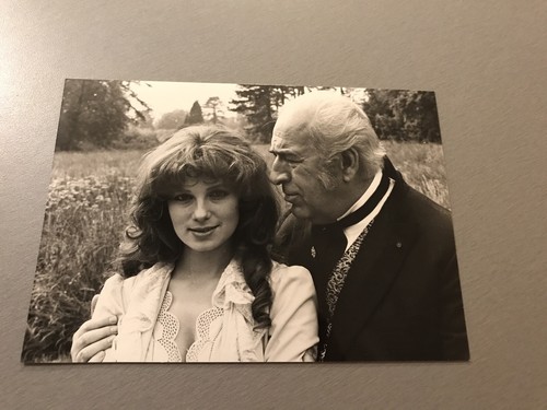 Nana avec véronique - -, (avec